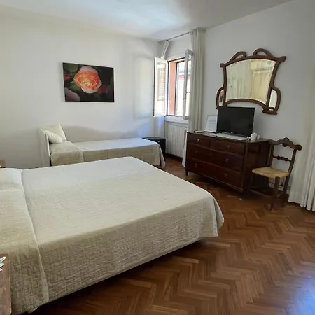 Ai Giardini Di San Vitale 4*