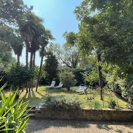 לינה וארוחת בוקר Ai Giardini Di San Vitale