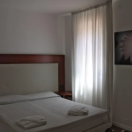 לינה וארוחת בוקר Ai Giardini Di San Vitale