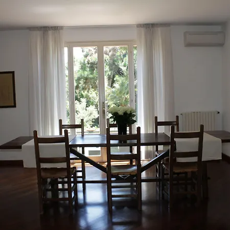 Ai Giardini Di San Vitale