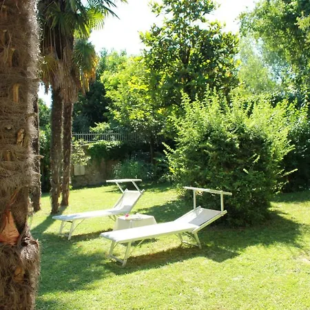 Ai Giardini Di San Vitale 4*