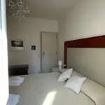 Bed and breakfast Ai Giardini Di San Vitale 4*