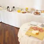 Bed and breakfast Ai Giardini Di San Vitale 4*
