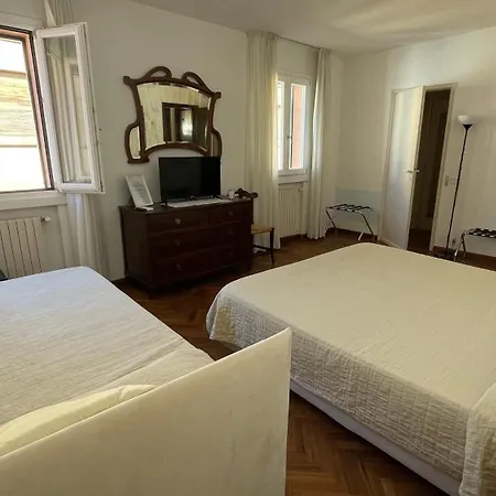 Ai Giardini Di San Vitale 3* 라벤나