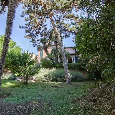 B&B Ai Giardini Di San Vitale 3*