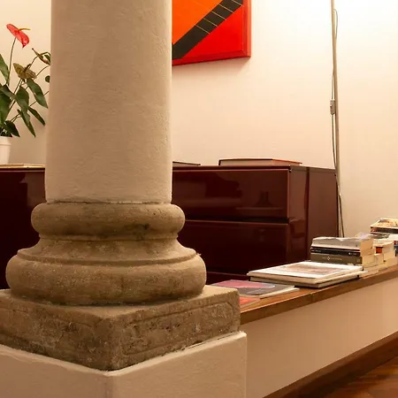 Ai Giardini Di San Vitale B&B